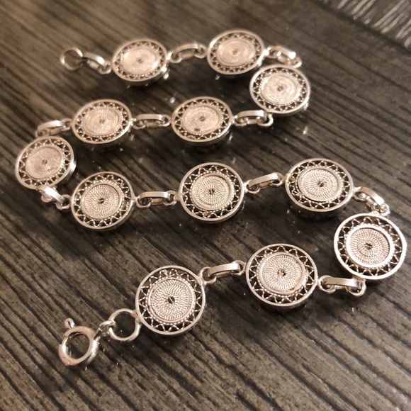 Vintage Sterling Silver Filigree Circle Bracelet, Madalia Disc Pattern - Picture 4 of 14